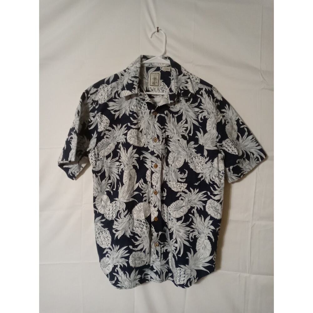 Roundtree and York Men's Hawaiian Style Shirt M Button Down Front